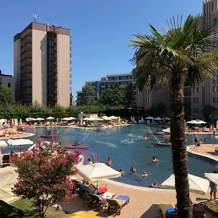 Dreambg Apartments - Royal Beach, Sunny Beach ساني بيتش
